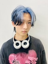 ペールブルー×ブラック×メンズセンターパート