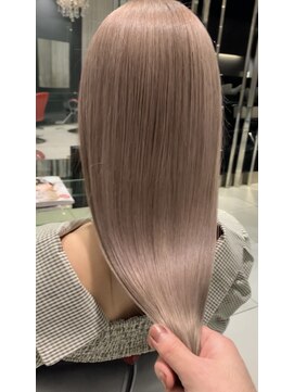 アース 鈴鹿店(HAIR&MAKE EARTH) ホワイトミルクティーベージュ