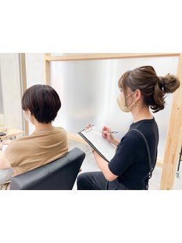 【少人数/半個室/マンツーマン/丁寧な接客】女性ならではの視点で「大人髪」の悩みを解決♪[下総中山]