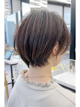 ビューナゴヤ 名駅(VIEW NAGOYA) 丸顔/ミニウルフ/チェリーブラウン/ショートボブ