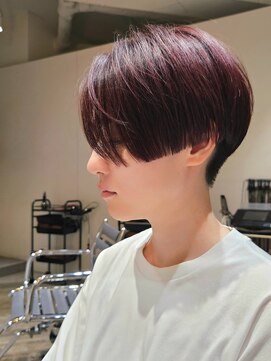 ストレータ バイ マリオ(Strata by mario) ウルフからイメチェン軽め短め刈り上げラインショート