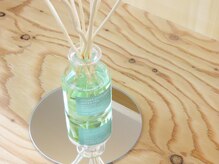 モコヘアーフロール(MOCO hair flor)の雰囲気（大人可愛い空間★香りも◎リラックスしてお過ごしください♪）