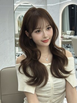 キティー サカエ(kiti SAKAE) ベージュ/レイヤーカット/ハッシュカット/栄