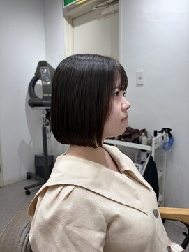 シー 柏(sii.) ぱつっとボブ/艶感際立つコンパクトミニボブ