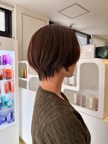 エルモ(ELMO.) 柔らかい質感のショートボブスタイル