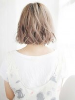 ヘアメイク ナル(hair make nalu) 透け感ハイトーンのゆるカール
