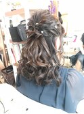 ミディアムゆるハーフアップアレンジ【ヘアアレンジ　立川】