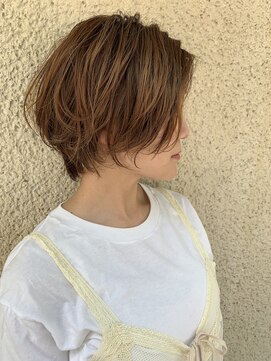 シー バイ ロンド 新宿(Sea by Lond) デザインカラーニュアンスパーマショートボブ小顔