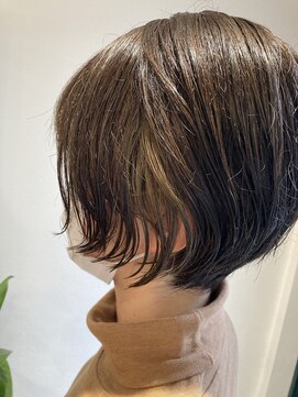 キー(KEY) チラ見えポイントカラー