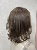 肩はねふわふわレイヤー/外はね/ミディアムレイヤー