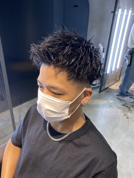 アンサー 千葉中央(UNSER prod by THE DAY) スキンフェードアップバングツイスト