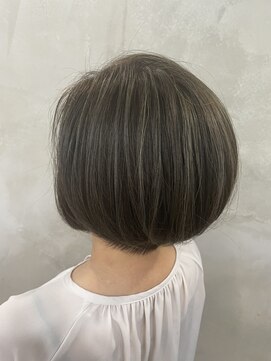 ロアヘアーコーディネート 京都駅前店(LoRE hair coordinate) 【シークレットハイライト】地毛の赤みを消し、上品な艶、透明感