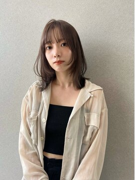 シーク 天神(SEEK) 【SEEK 緒方 芽久】グレージュカラー