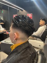 フランクスバーバー アンド ビアークラブ(FRANK'S BARBER and BEER CLUB)&nbsp;ミドルスキンフェードパーマスタイルF