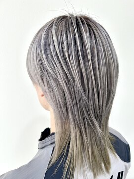 パーリオ けいさつ前店(PALIO) 【PALIO肥塚】韓国風ホワイトシルバーカラー☆