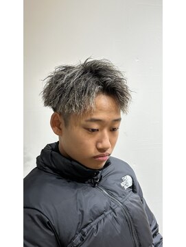 ルースト 京都河原町店(ROOST) ツイストハイライト