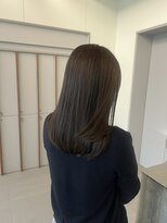 ローレンアオ(LOREN AO)&nbsp;イメチェン/ホワイトブロンド/外ハネボブ/ワイドバング/栄矢場