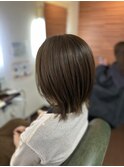 透明感オリーブベージュカラー