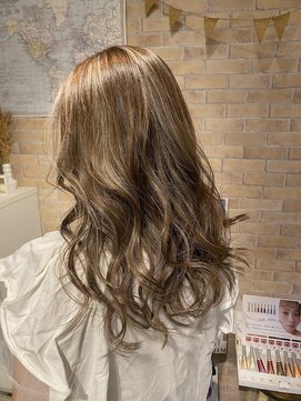 ブレス ヘアー clara店(Bless HAIR) 20代30代/白髪ぼかし/ハイライト/くすみベージュ