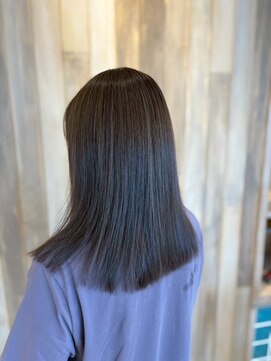 アース 志木店(HAIR & MAKE EARTH) まとまりミディアムストレート