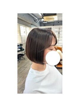 ジュノヘアーアンドアイラッシュ あざみ野(juno hair&eyelash) 小顔見せ◎艶ボブ×サイドバング