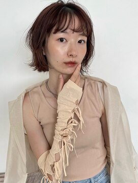 トリッカ 銀座(tricca) ショートボブ/ショートヘア/外はねボブ/顔まわりカット