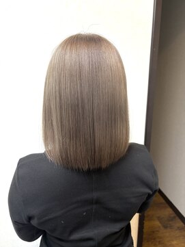 ウィズ(WITH) ミルクティーベージュ