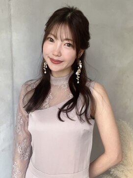 大人可愛いハーフアップアレンジ