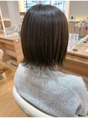 アッシュグレージュ/切りっぱなしボブ