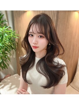 クム(kumu) レイヤーカット /縮毛矯正/前髪/顔周り/名古屋/栄/韓国サロン