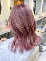 テトラ バイ ネオリーブ 横浜西口店(tetra by neolive)&nbsp;ピンクカラーブリーチハイトーンダブルカラー横浜N