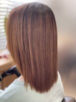 ウイ バイ ファースト 北四番丁店(u'i by first)&nbsp;カットはワンレンスタイル カラーはグレージュ 美髪