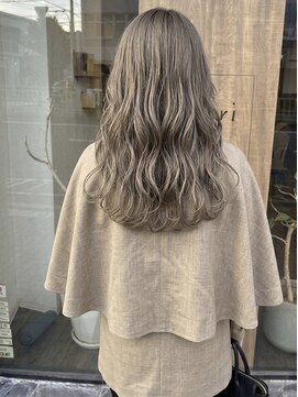 ニコリヘアワークス(nicori hair works) ロング×クールベージュ1