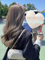 エヌアイ オモテサンドウ(ni omotesando)&nbsp;大人可愛い◇明るめ透明感ミントグレージュ顔周りレイヤーカット