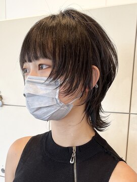 テクネ 天神大名(techne) 天神大名ウルフカットウルフレイヤーくびれヘア顔周りレイヤー