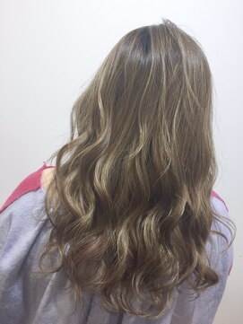 クレア 茅ヶ崎(CREA) 外国人風ハイライト×ハイグレージュ