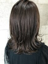 オンリエド ヘアデザイン(ONLIed Hair Design) 【ONLIed】アッシュグレー×ミディアム