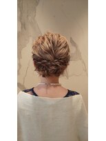 ウノプリール 西梅田ハービスプラザ店(uno pulir)&nbsp;結婚式、二次会に☆ボブアレンジ