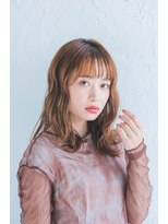 こなれウェービーヘア