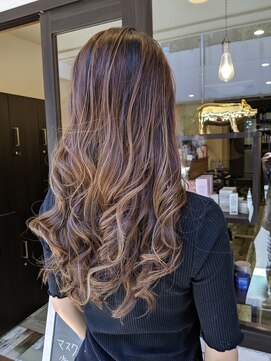 マジョリルゥ 寝屋川店(ma jolie.lou) ハイライトスタイル