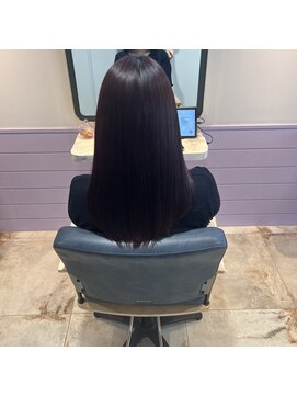 ネオリーブエクラ 上野御徒町店(Neolive eclat) ディープピンク 髪質改善