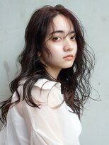 アルバム 池袋(ALBUM)&nbsp;重めレイヤーカット_チェリーブラウンフェミニンロング_59227