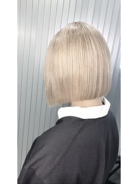 ループ(LOOP) ブロンド bob