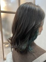 ロミバイリー(Romi by Lyee)&nbsp;ビビットグリーンインナーカラーお洒落女子