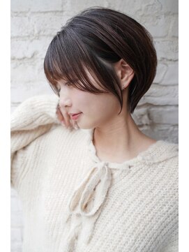 カライング(ing) 大人ショートボブ丸みショートカットマッシュショート前髪あり