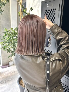 ヲタク(wotaku.) ピンクラベンダーグレージュ切りっぱなしくすみカラーブリーチ