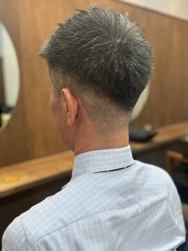 リッチ 菊名店(Rich) メンズショート 30代40代 ビジネスヘア アッシュグレー