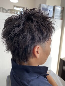 アーク シエル(Ark Ciel)の写真/《仕上がりの良さに定評あり》こだわりのカットでワンランク上のスタイルに★仕事も遊びもデキる男を演出！