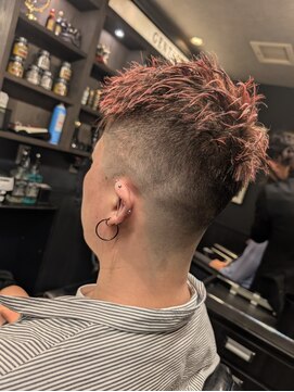 ブロートーキョーバーバーショップ 神田店(Bro Tokyo BARBERSHOP) 【神田】イケイケbarberフェードスタイル
