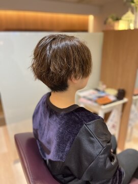 エル バイ ファースト(L by first) 【L by first】ツーブロックMIXパーマ×ブルーブラック